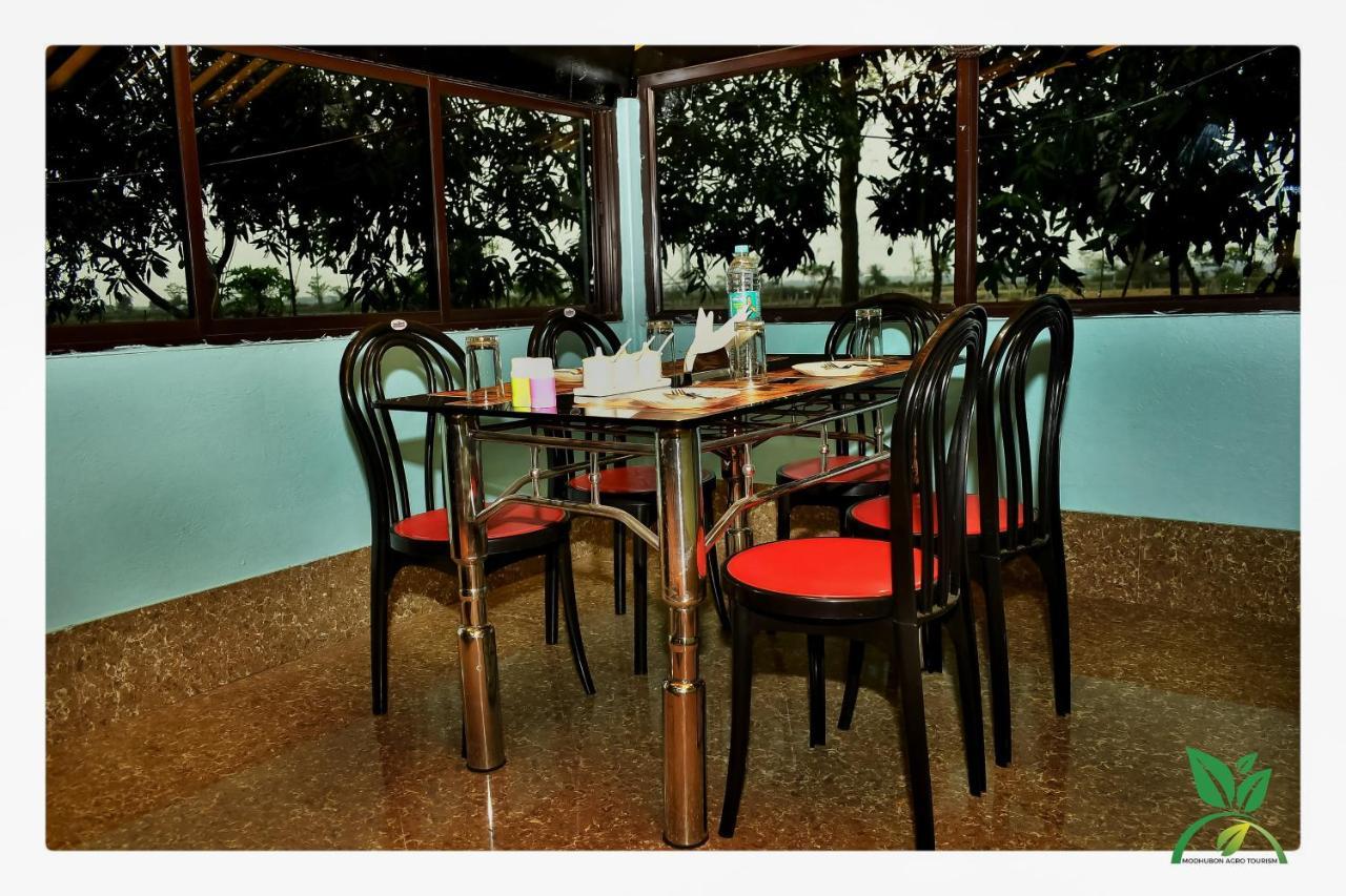 Modhubon Agro Tourism Hotel Bolpur Exterior foto