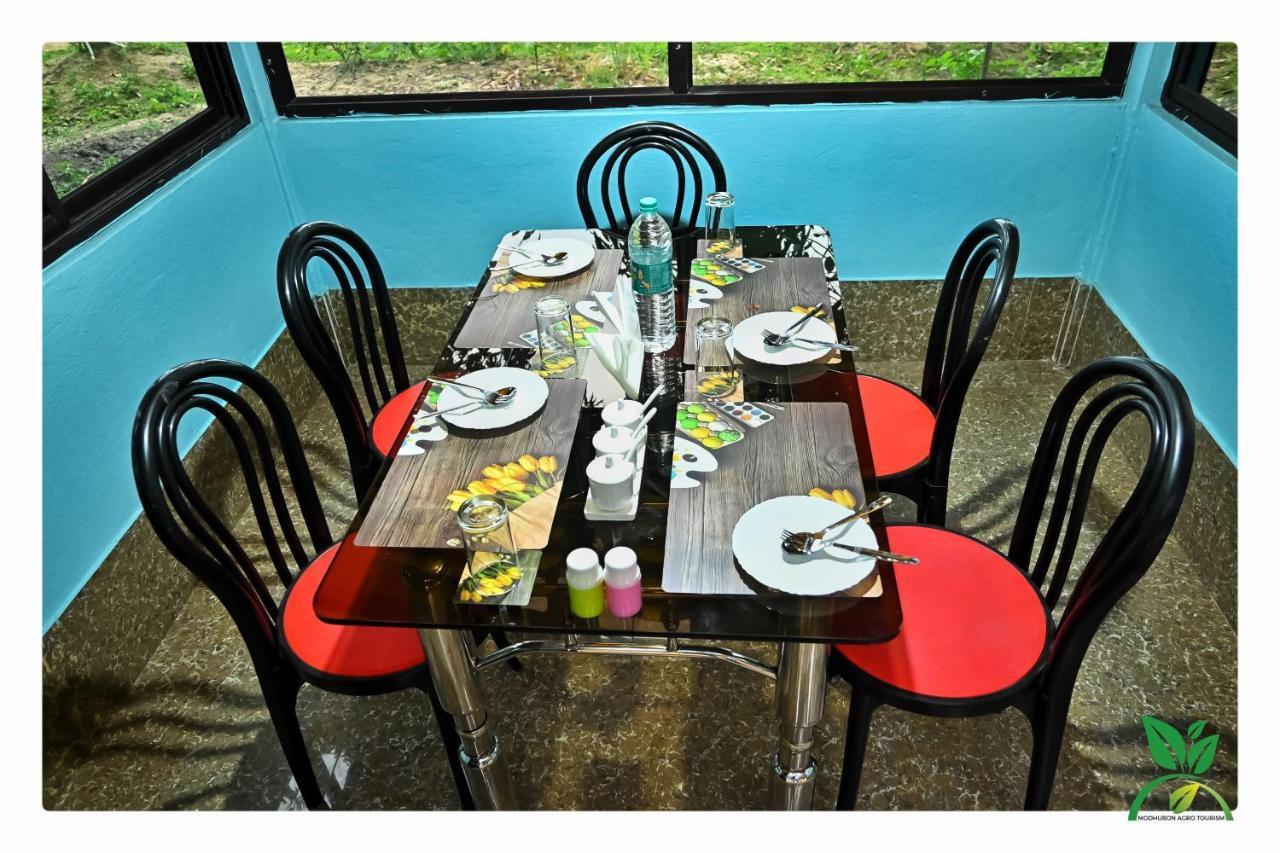 Modhubon Agro Tourism Hotel Bolpur Exterior foto