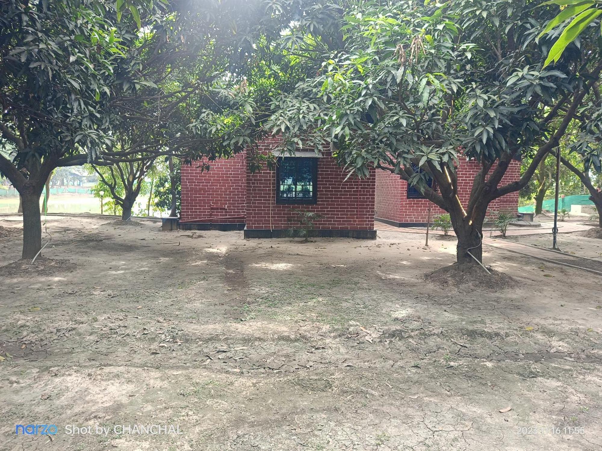 Modhubon Agro Tourism Hotel Bolpur Exterior foto