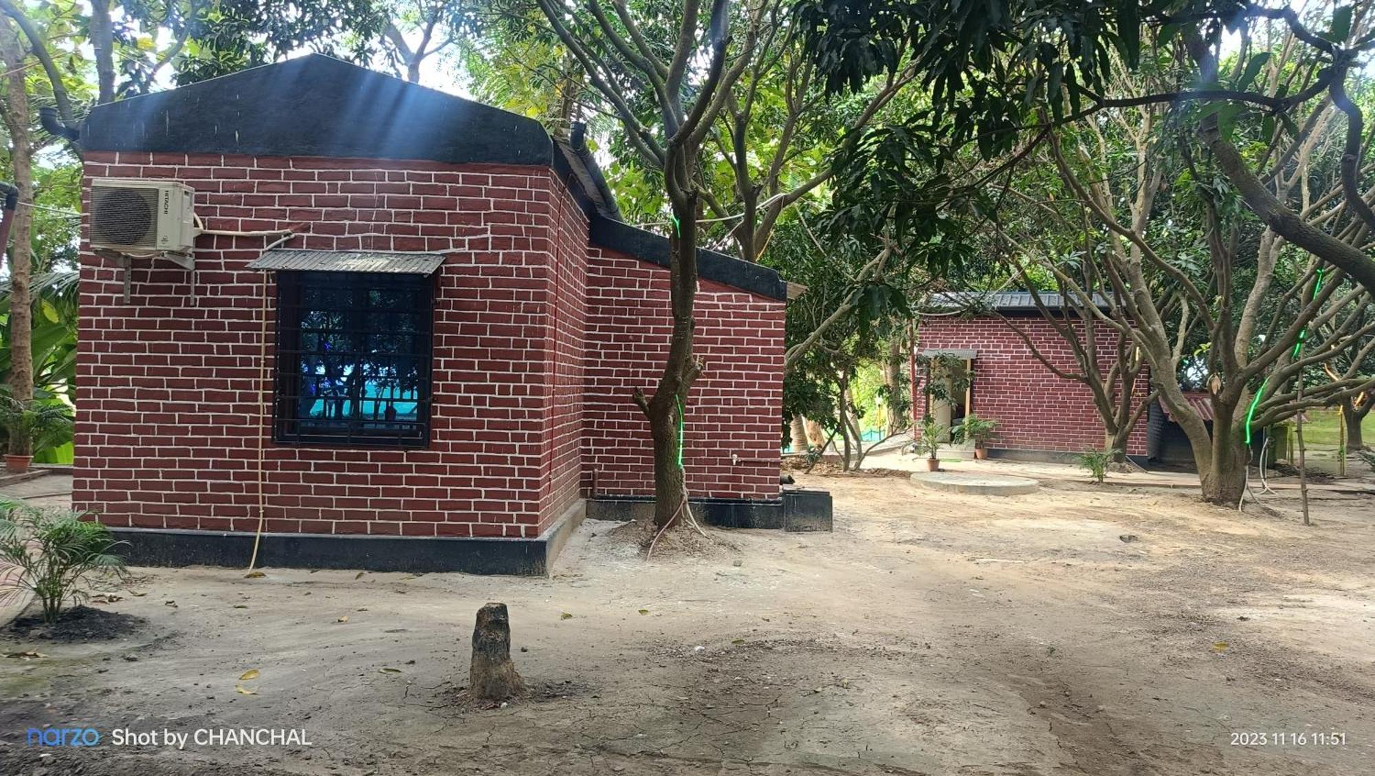 Modhubon Agro Tourism Hotel Bolpur Exterior foto