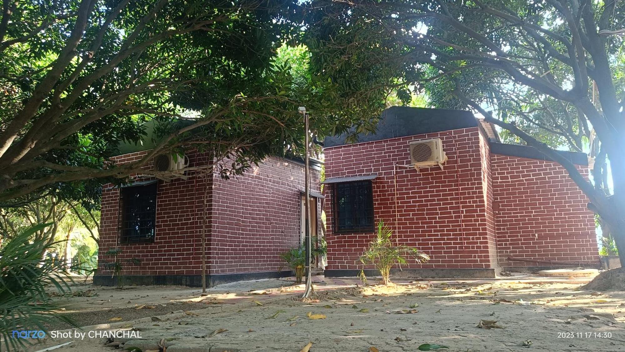 Modhubon Agro Tourism Hotel Bolpur Exterior foto