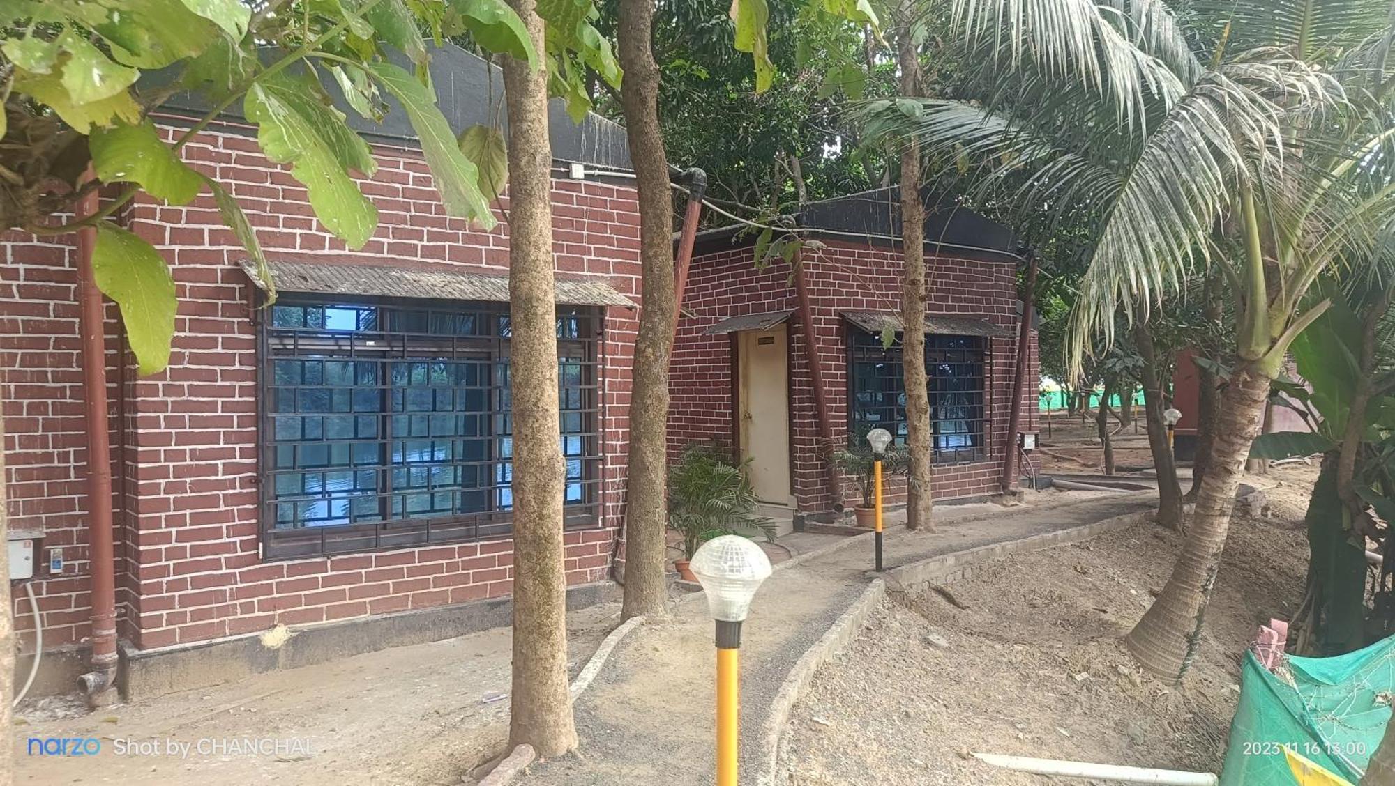 Modhubon Agro Tourism Hotel Bolpur Exterior foto